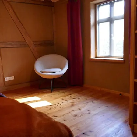 Zum Alten Forsthaus * Neu Poorstorf